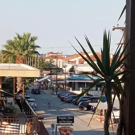 Апартаменты πολυτελης
