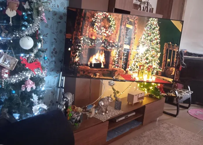 πολυτελης 伊里斯斯