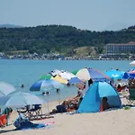 πολυτελης شقة إيريسوس